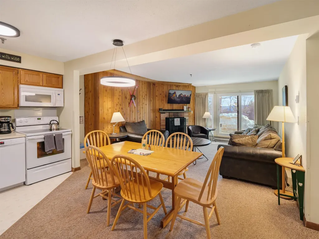 133 East Mountain Road Killington VT 05751