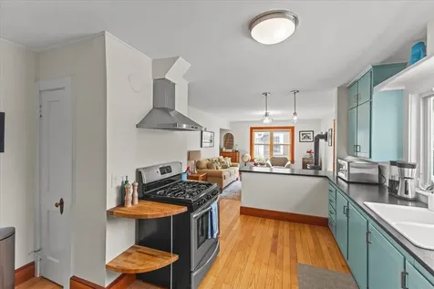 59 Thibault Parkway Burlington VT 05401