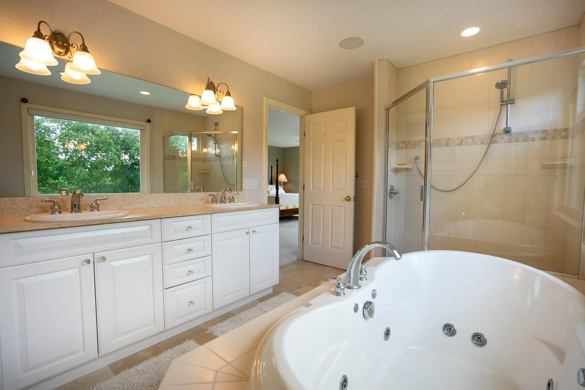 6 Luke Lane Shelburne VT 05482