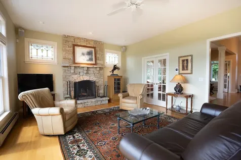 6 Luke Lane Shelburne VT 05482