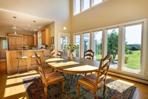6 Luke Lane Shelburne VT 05482
