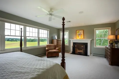 6 Luke Lane Shelburne VT 05482