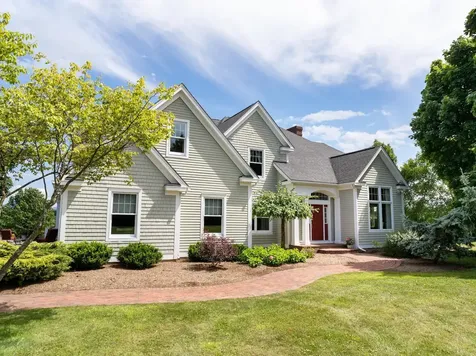 6 Luke Lane Shelburne VT 05482