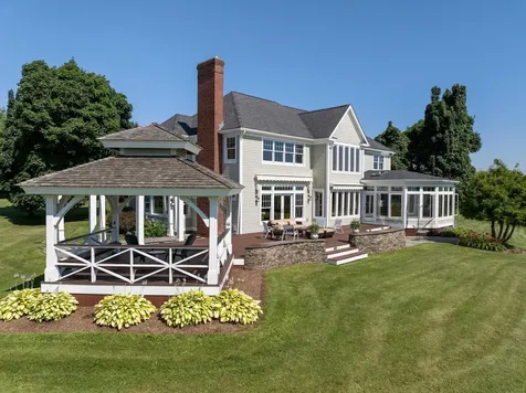 6 Luke Lane Shelburne VT 05482