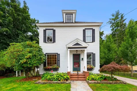 26 Broad Street Rochester NH 03867-3410