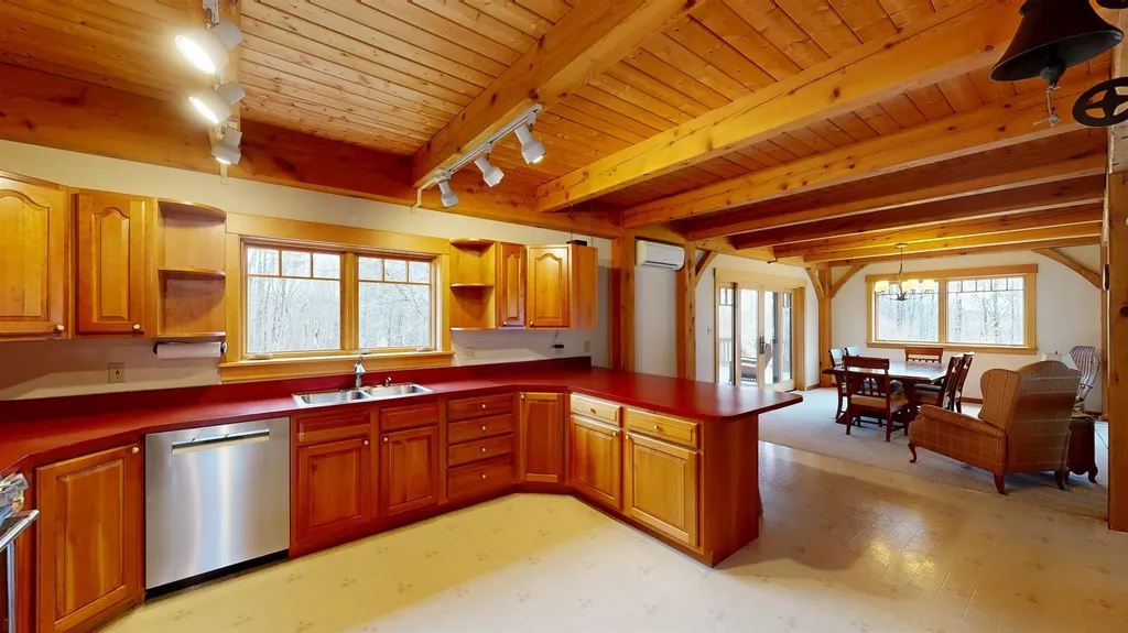 20 Toner Lane Jericho VT 05465