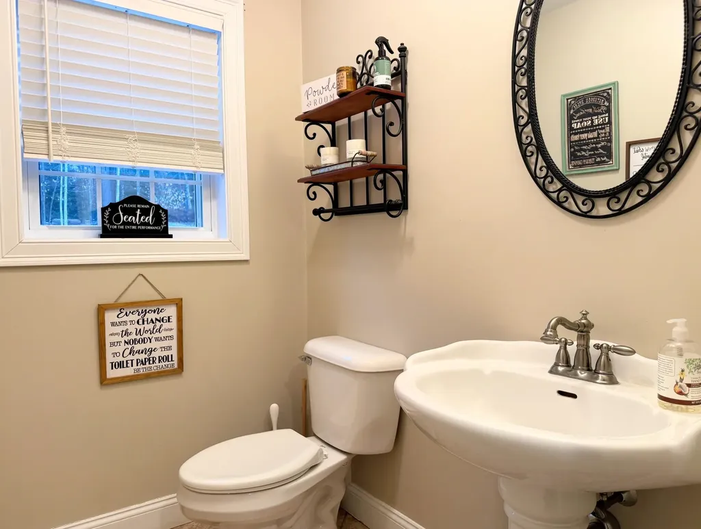 277 Swamp Road Epsom NH 03234