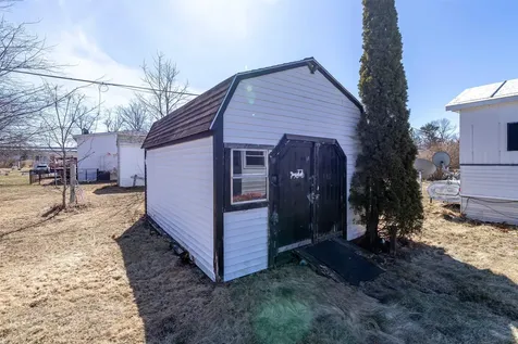 9 Trade Wind Lane Rochester NH 03867