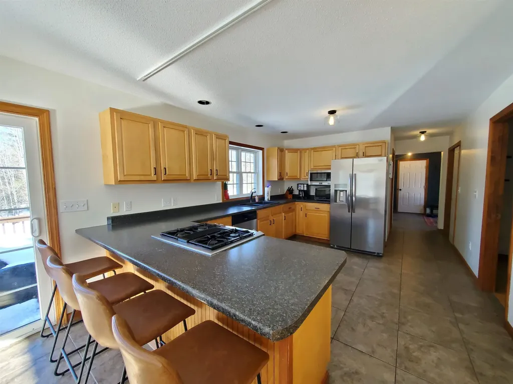 35 Serendipity Way Enfield NH 03748