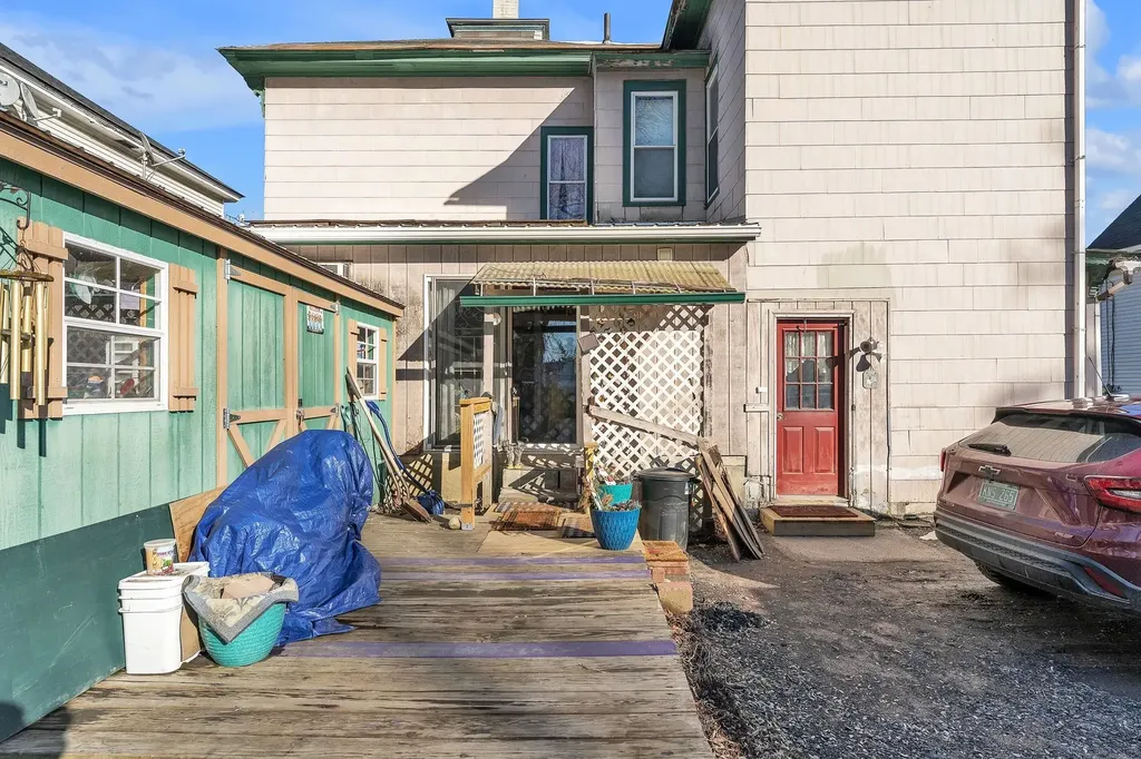 54 Maple Avenue Barre City VT 05641