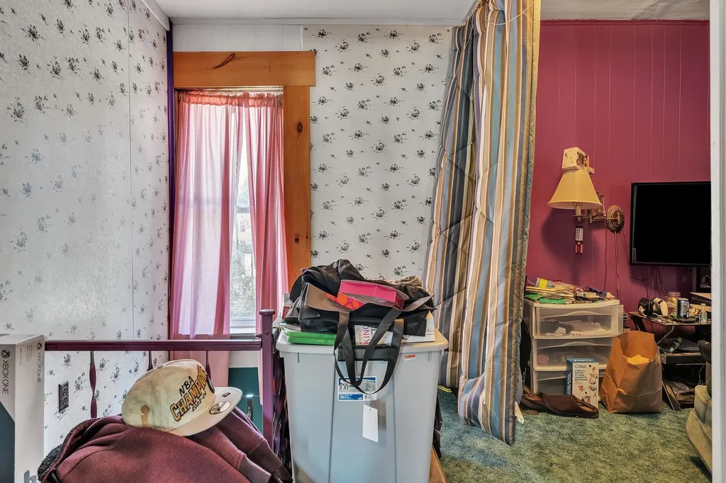 54 Maple Avenue Barre City VT 05641