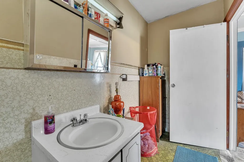 54 Maple Avenue Barre City VT 05641