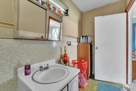 54 Maple Avenue Barre City VT 05641