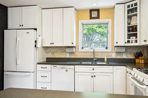 3 Macdonald Drive Hanover NH 03755