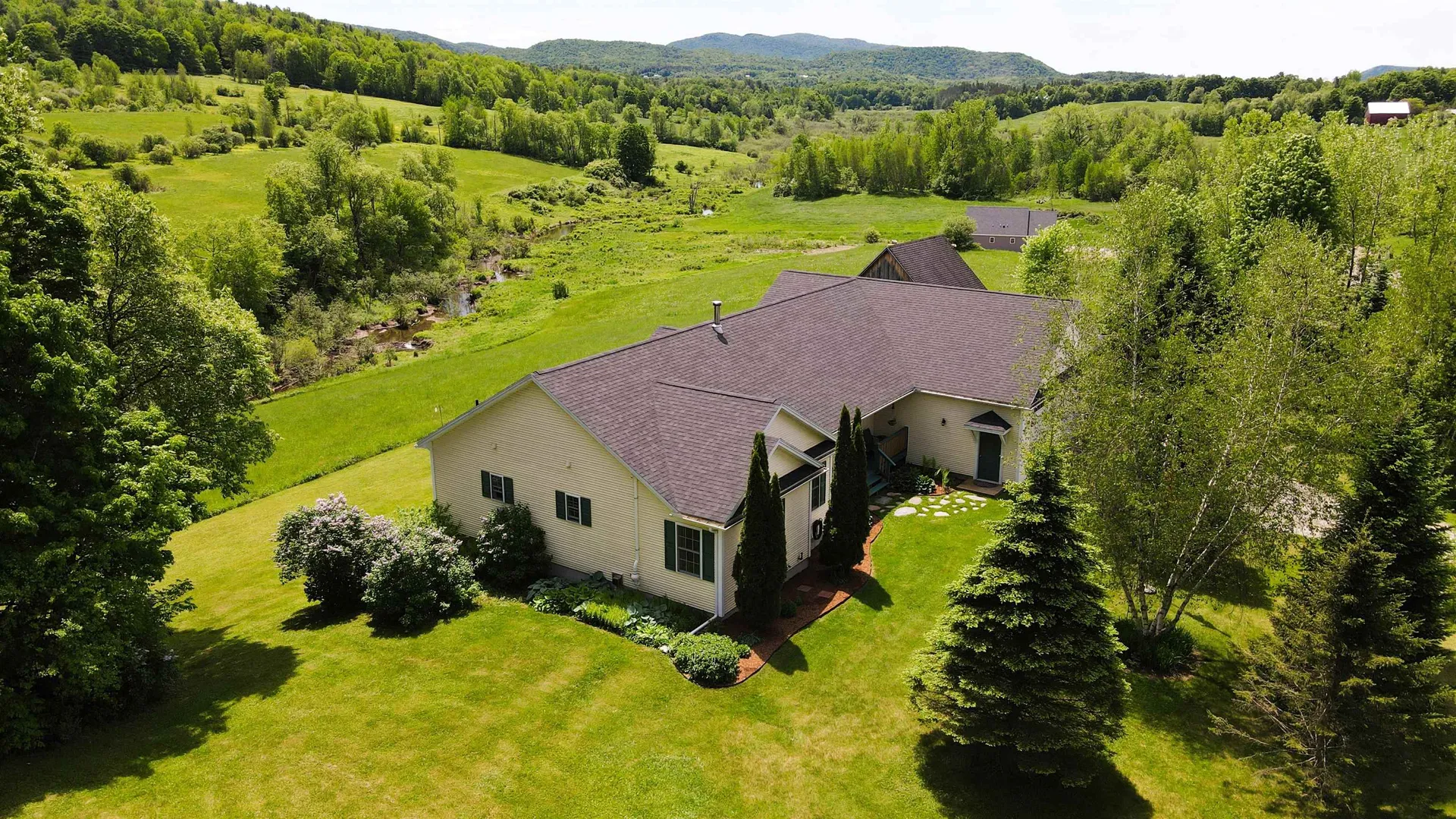 97 Paradis Lane Bakersfield VT 05441