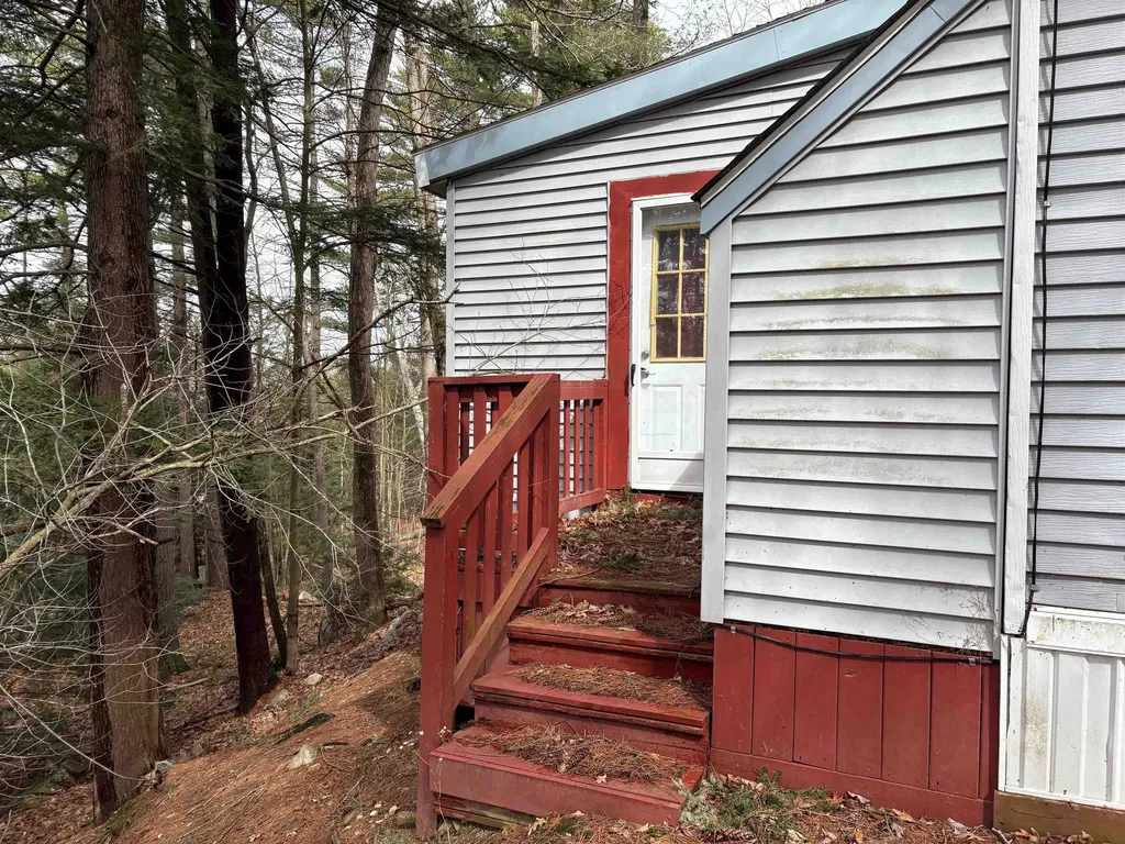 10 New Yorker Drive Allenstown NH 03275