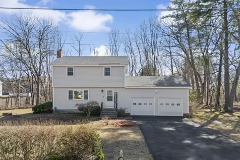 23 Hartwood Drive Merrimack NH 03054