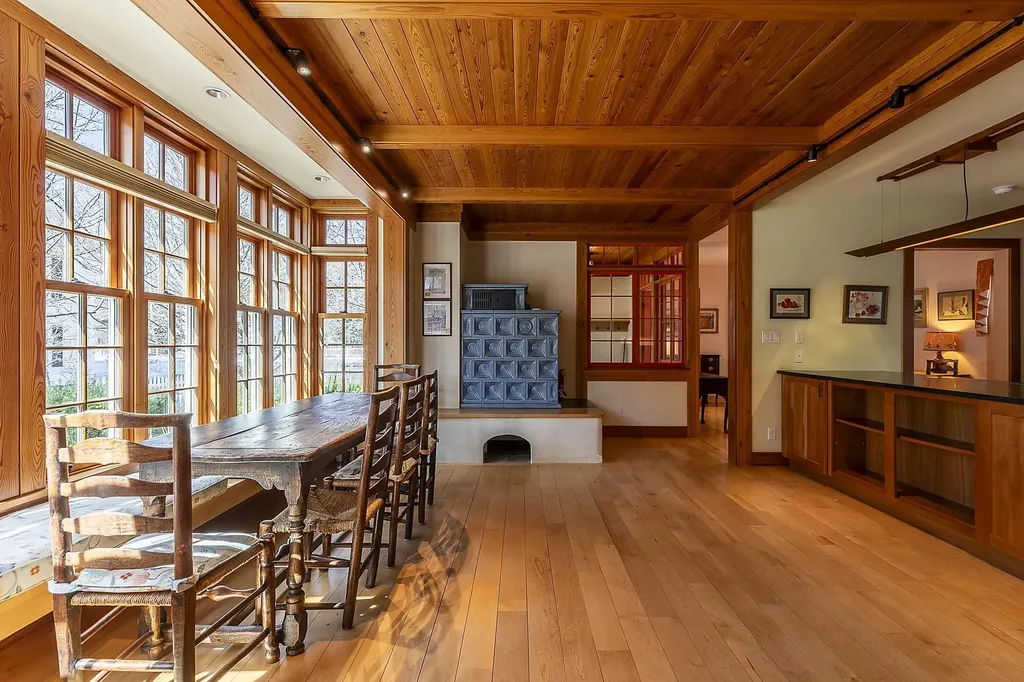 20 The Green Woodstock VT 05091