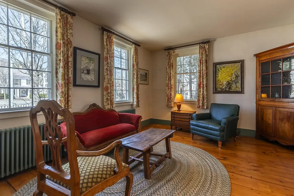 20 The Green Woodstock VT 05091