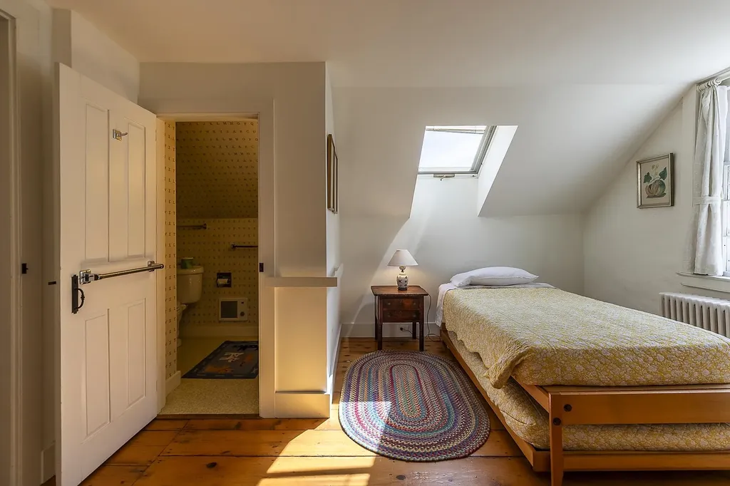 20 The Green Woodstock VT 05091