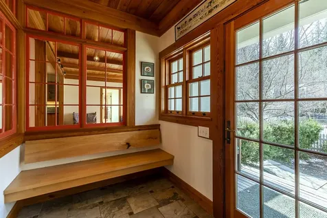 20 The Green Woodstock VT 05091