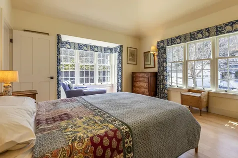 20 The Green Woodstock VT 05091