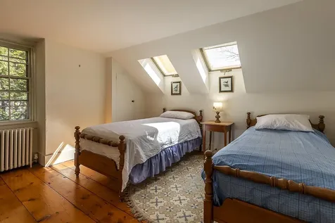 20 The Green Woodstock VT 05091