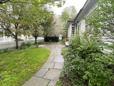 20 The Green Woodstock VT 05091