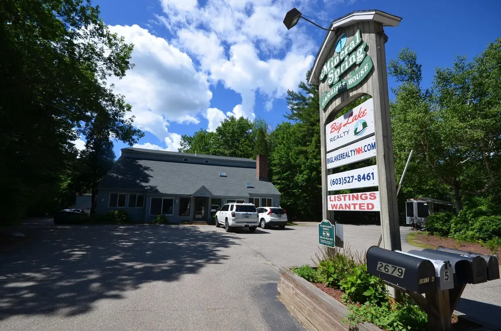 2679 Lake Shore Road Gilford NH 03249