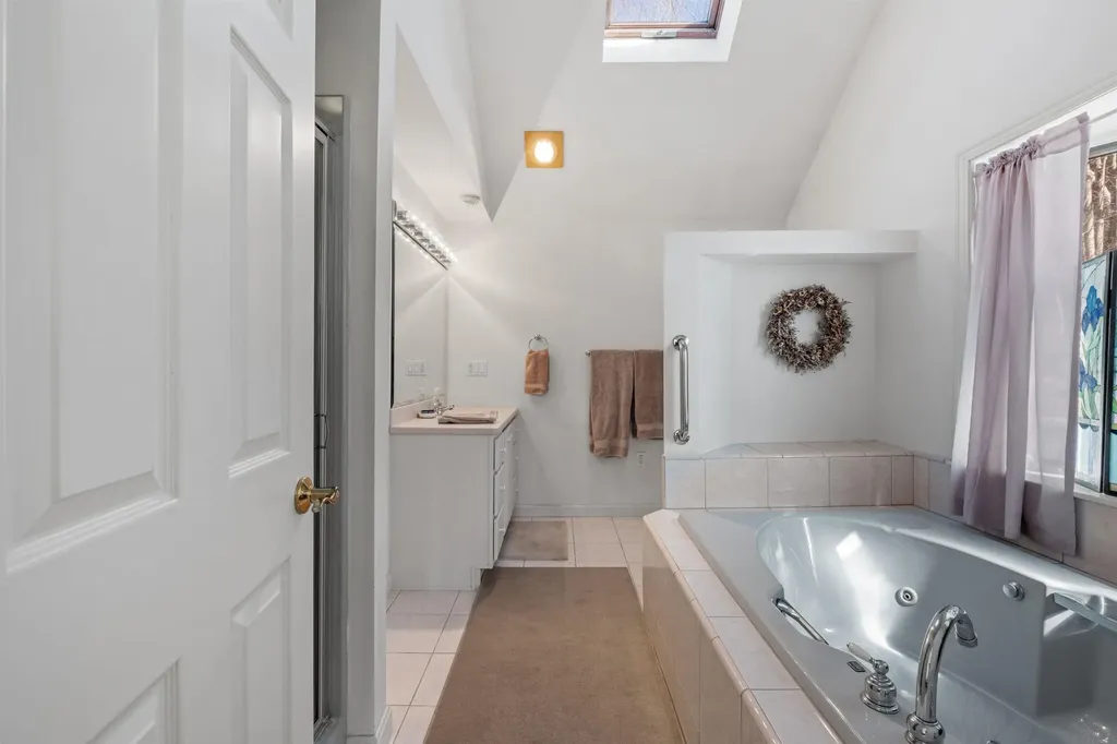 33 Meserve Hill Road Jackson NH 03846