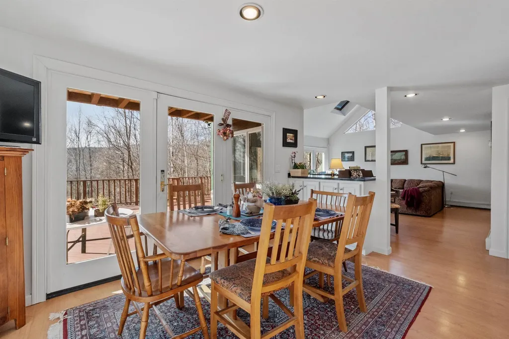 33 Meserve Hill Road Jackson NH 03846