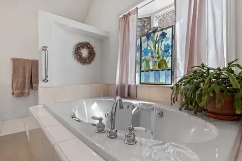 33 Meserve Hill Road Jackson NH 03846