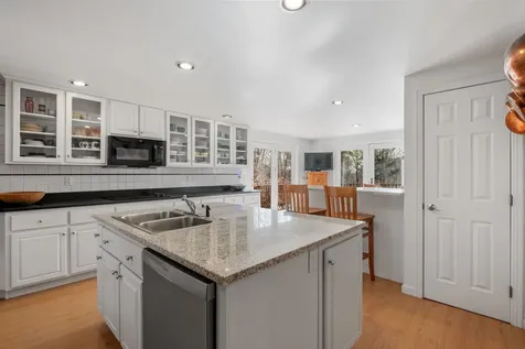 33 Meserve Hill Road Jackson NH 03846