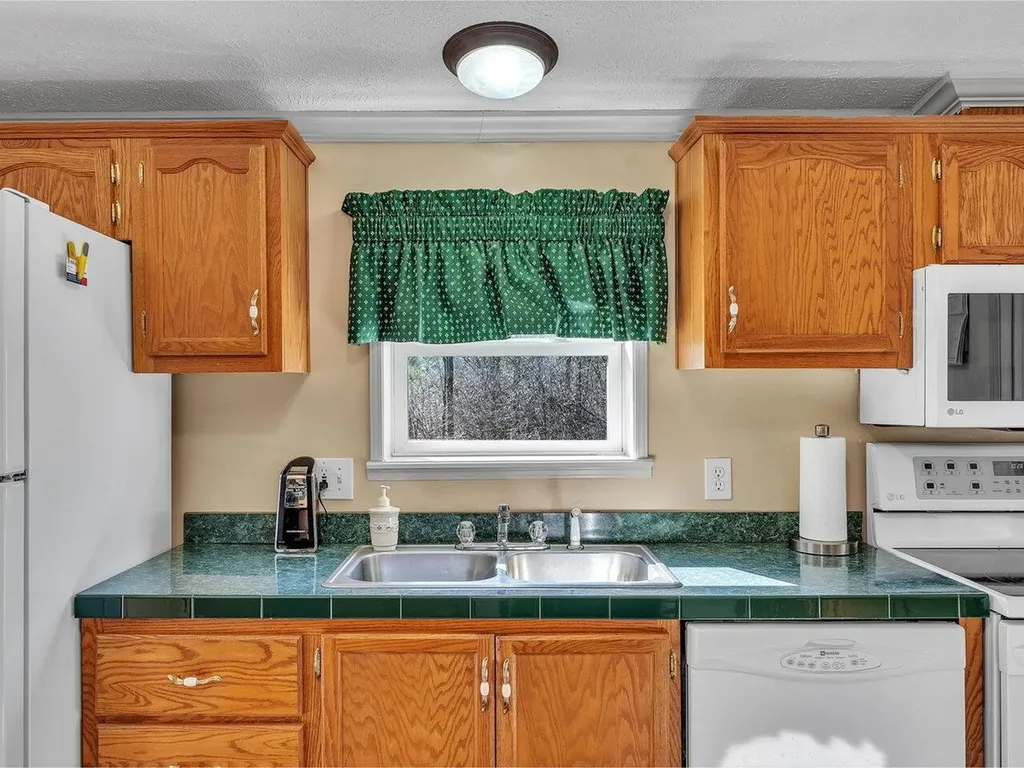 214 Route 74 E Shoreham VT 05770