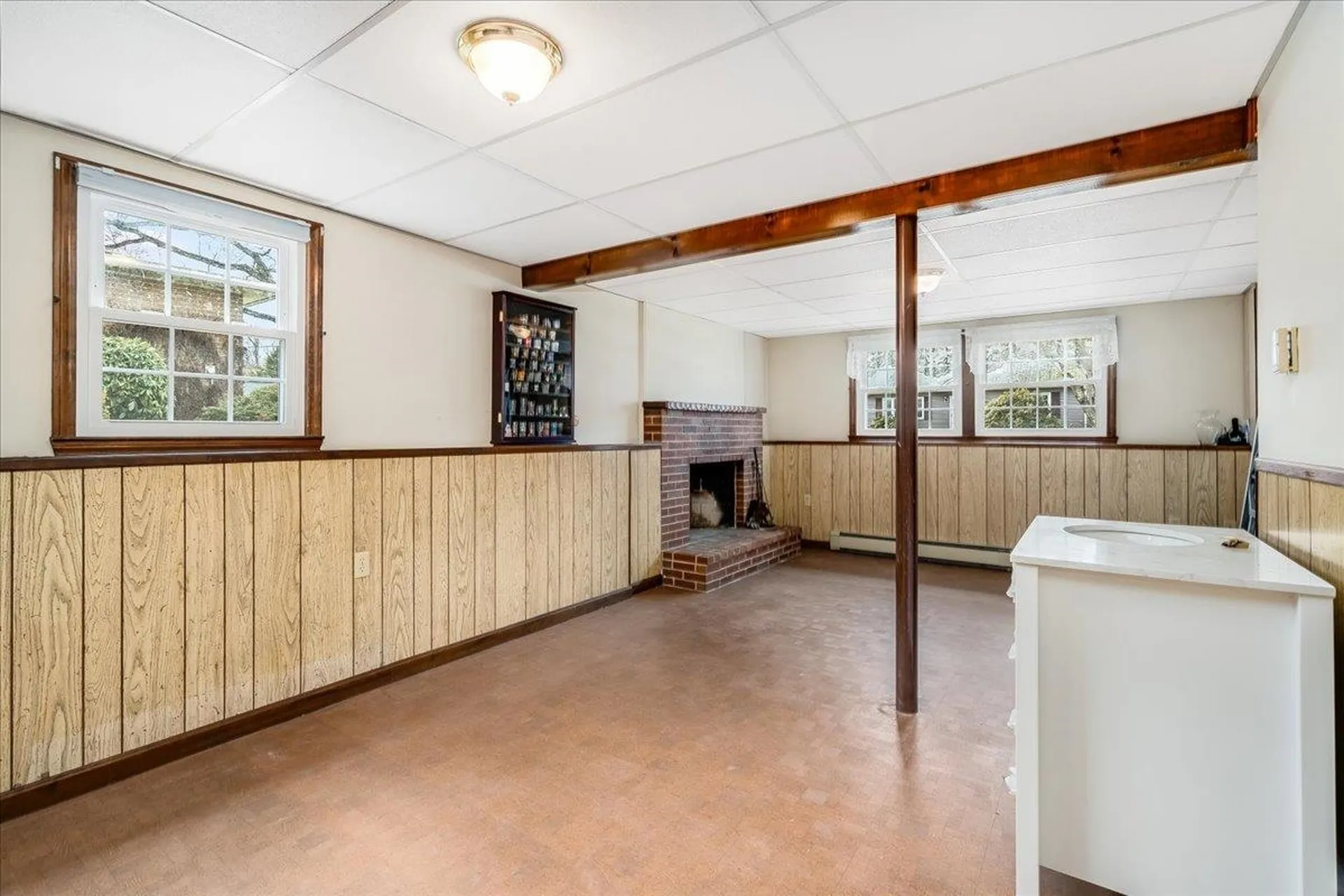 25 Lovering Street Manchester NH 03109