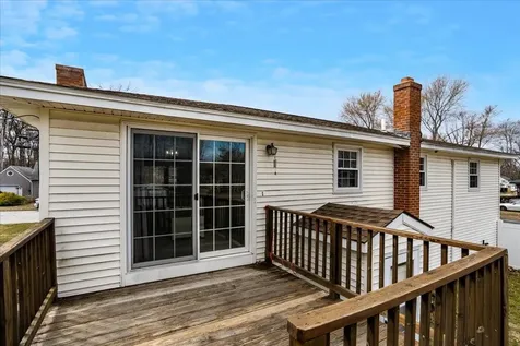 25 Lovering Street Manchester NH 03109