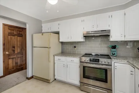 25 Lovering Street Manchester NH 03109