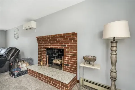 25 Lovering Street Manchester NH 03109