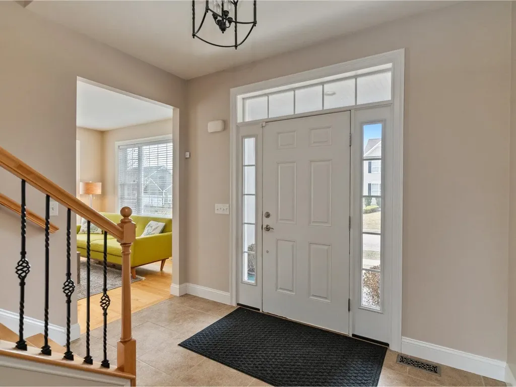 35 Royal Drive South Burlington VT 05403