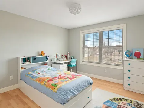 35 Royal Drive South Burlington VT 05403