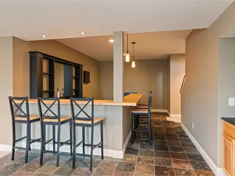 35 Royal Drive South Burlington VT 05403