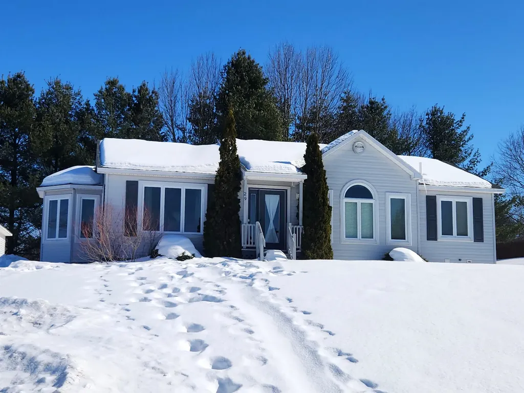 29 Conti Circle Barre Town VT 05641