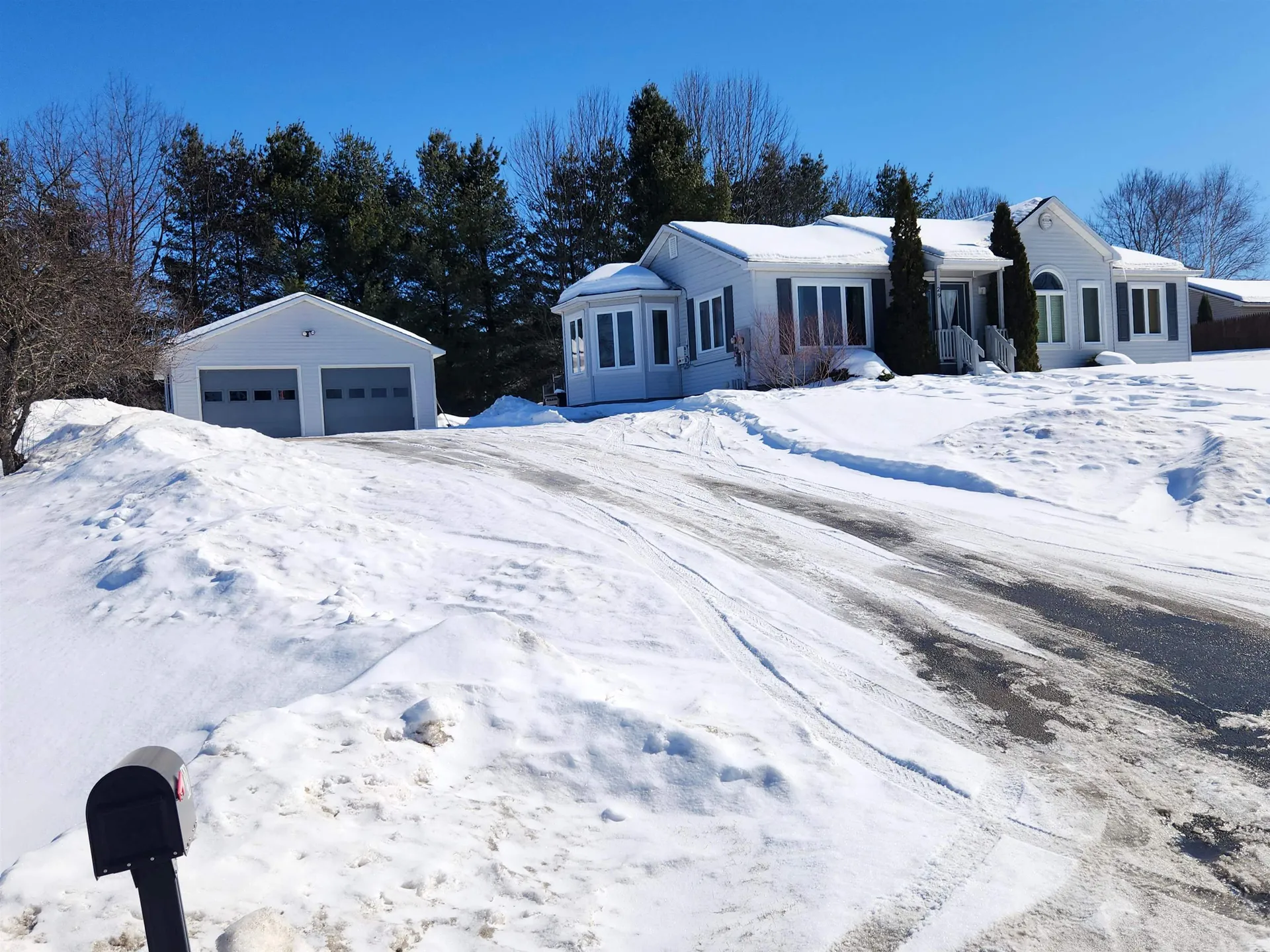 29 Conti Circle Barre Town VT 05641