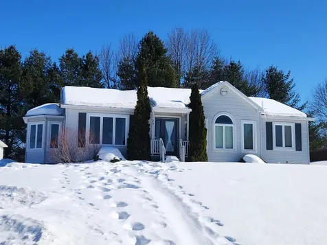 29 Conti Circle Barre Town VT 05641