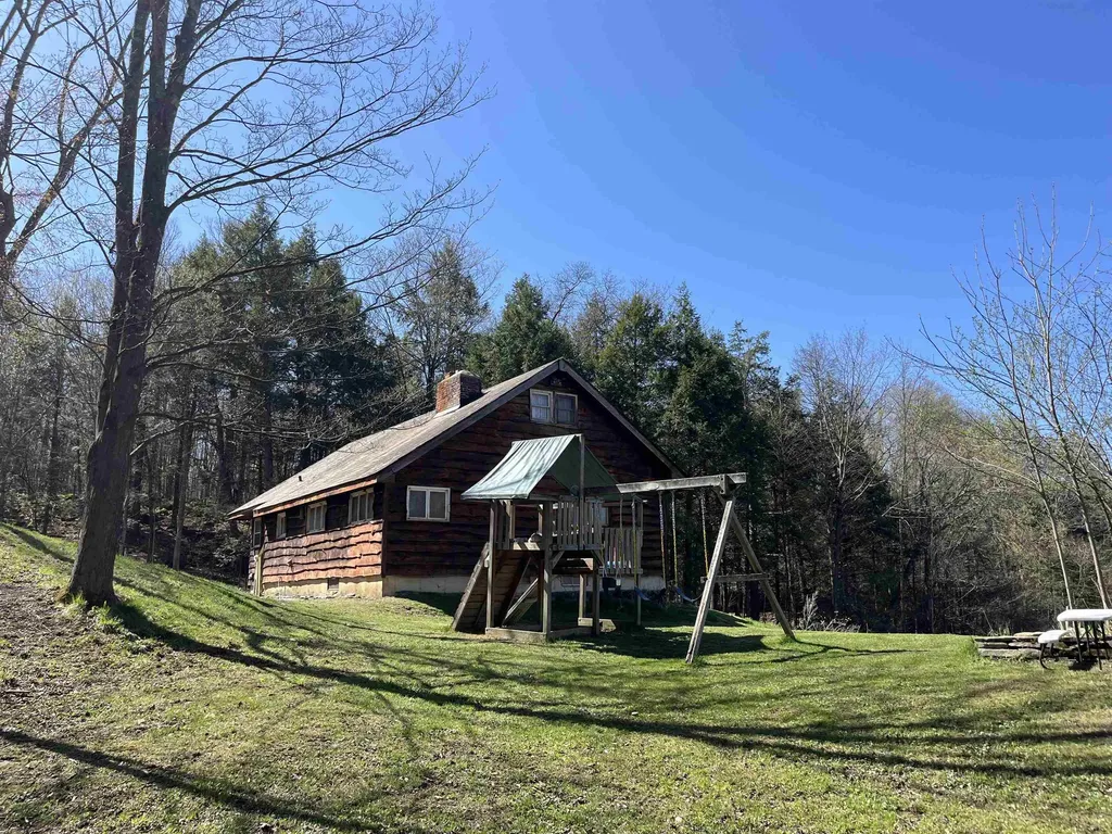 18 Old Foundry Road Orwell VT 05760