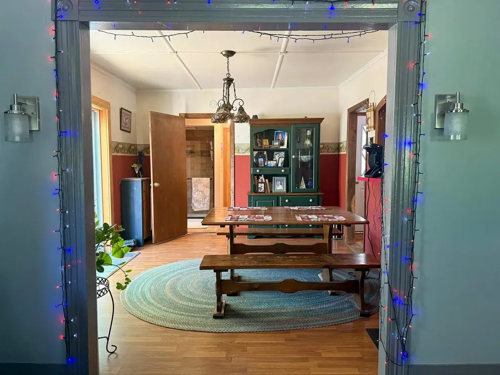 53 Mountain Avenue St. Johnsbury VT 05819