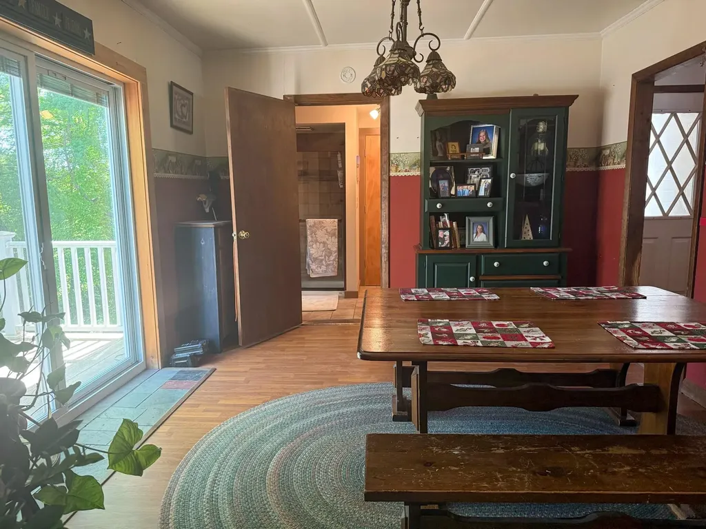 53 Mountain Avenue St. Johnsbury VT 05819
