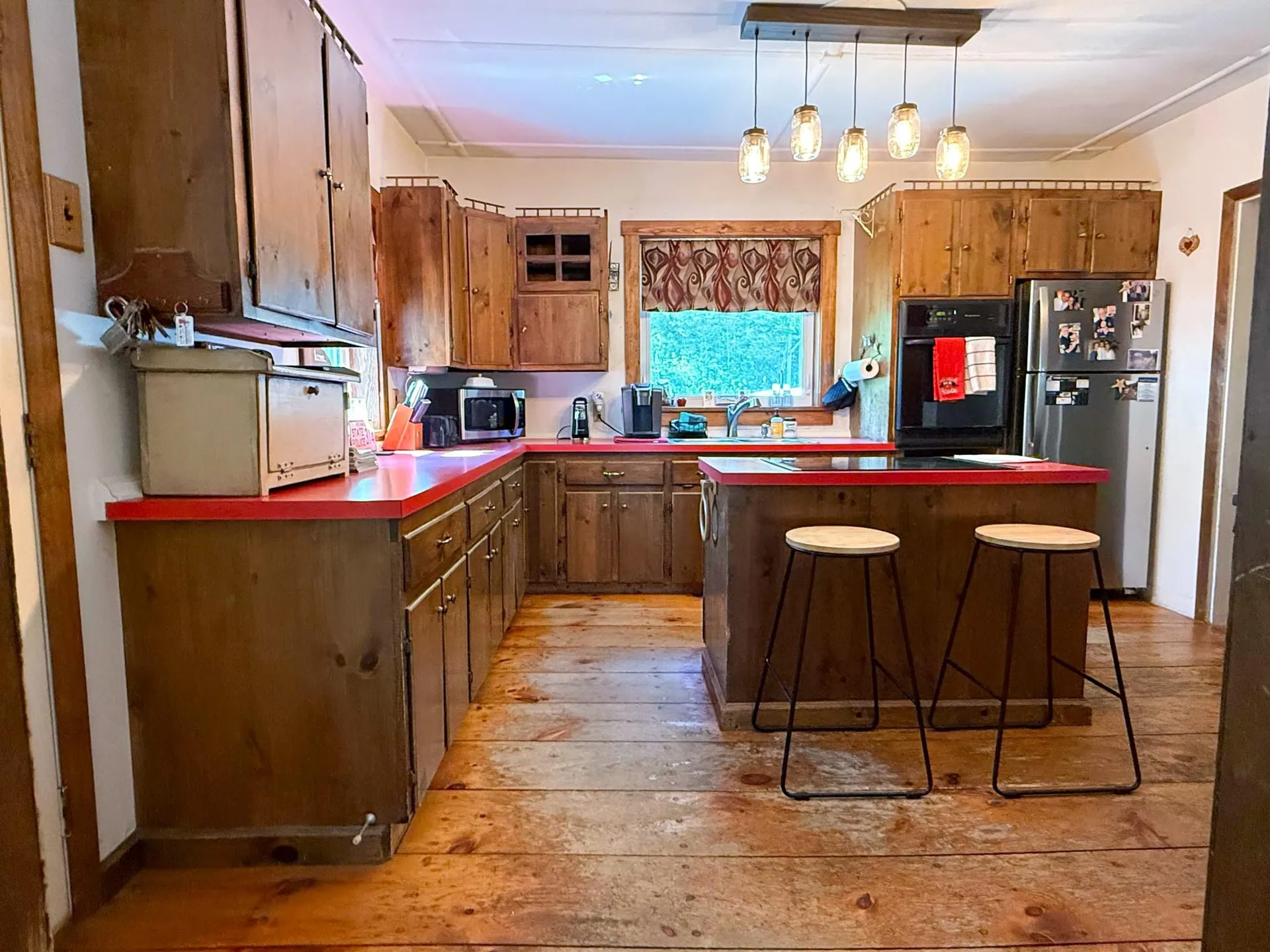 53 Mountain Avenue St. Johnsbury VT 05819