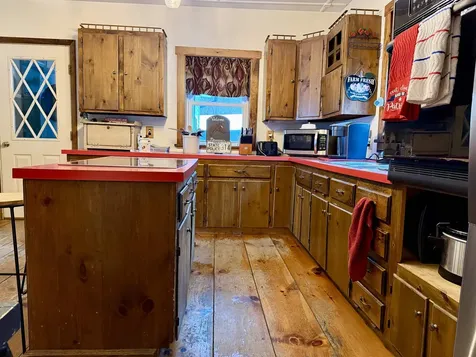 53 Mountain Avenue St. Johnsbury VT 05819