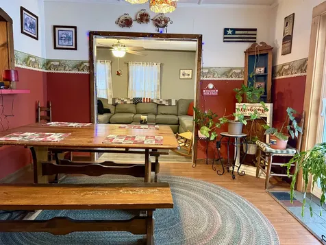 53 Mountain Avenue St. Johnsbury VT 05819